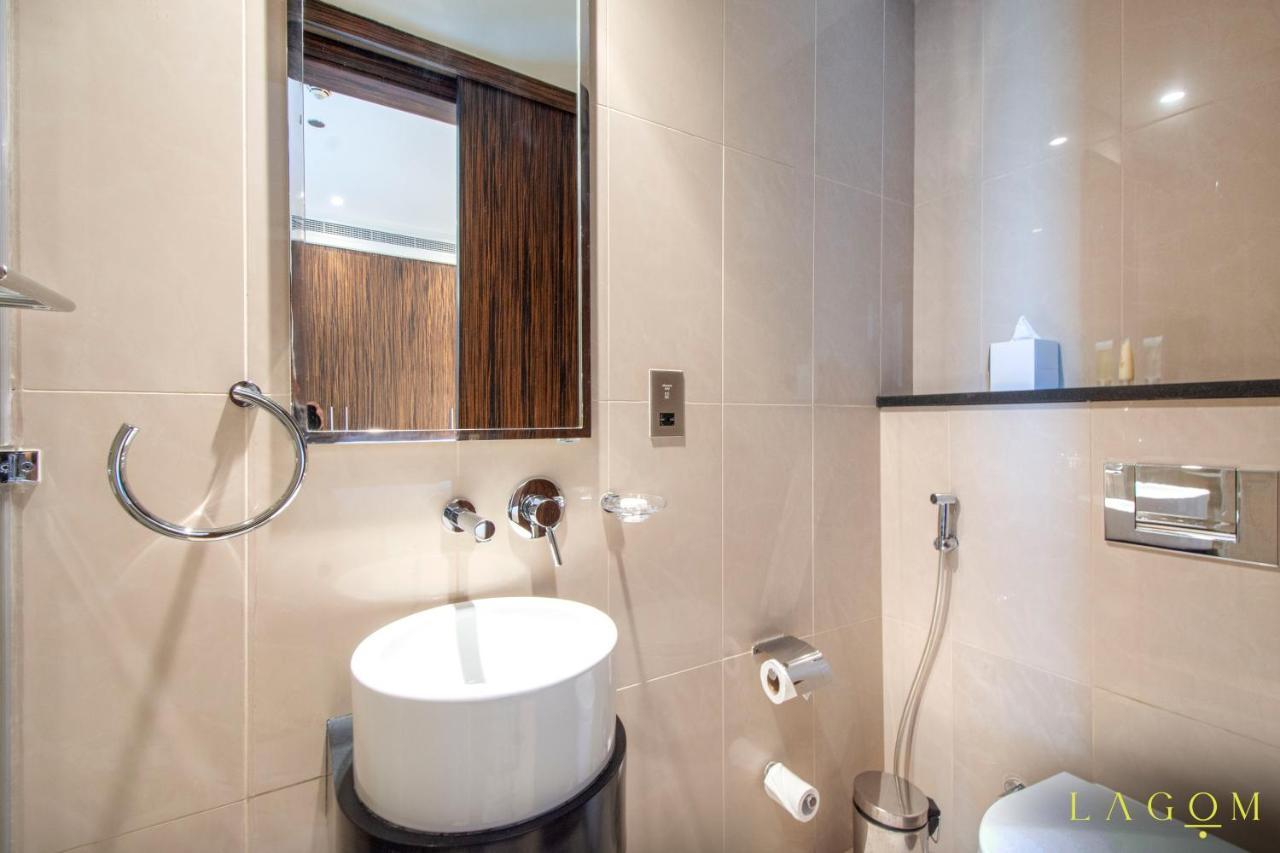 Songs Of The Lake By Lagom - Bonnington Apartment Jumeirah Lake Towers, Dubai Luaran gambar